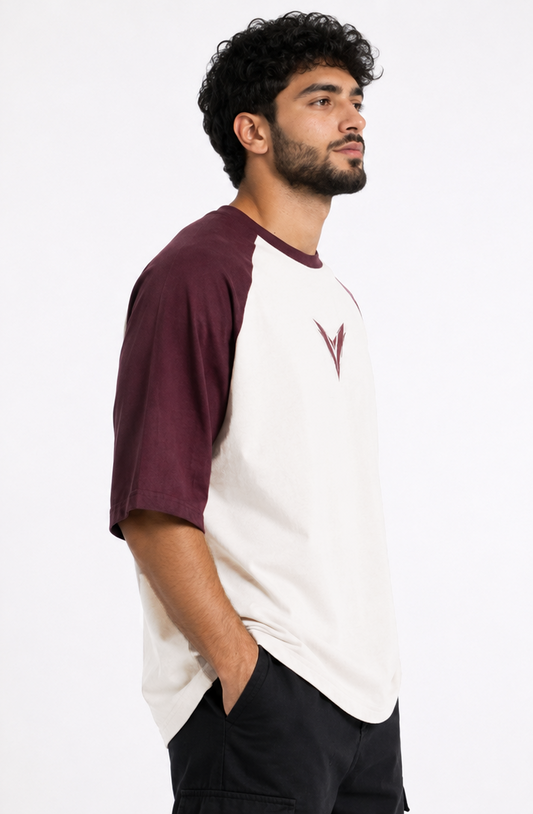 BOLD RAGLAN TEE