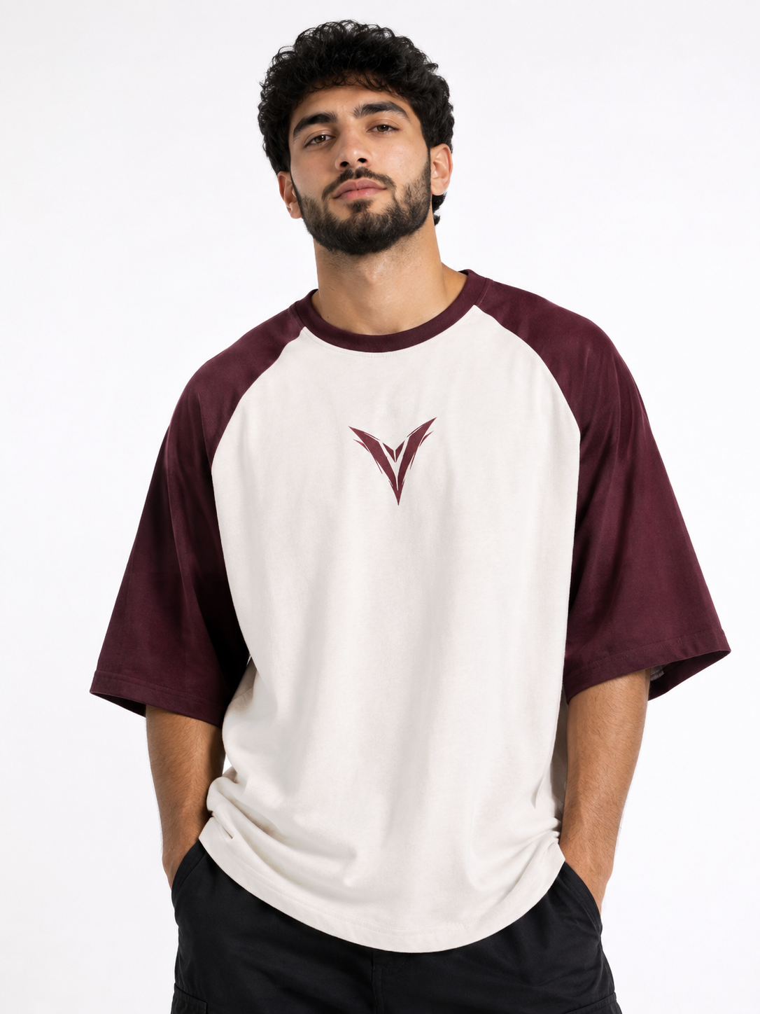 BOLD RAGLAN TEE