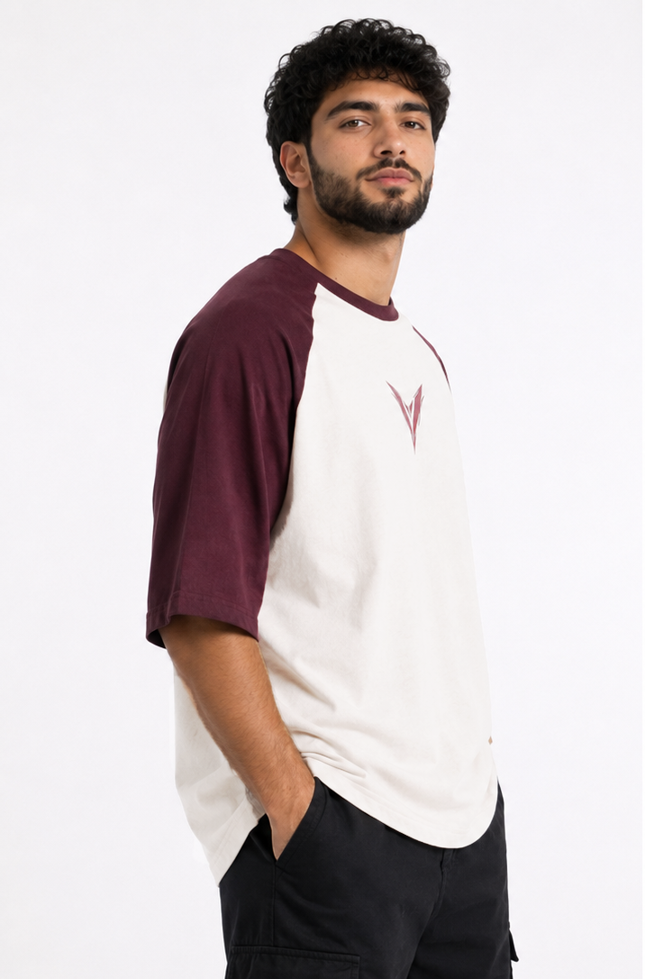 BOLD RAGLAN TEE
