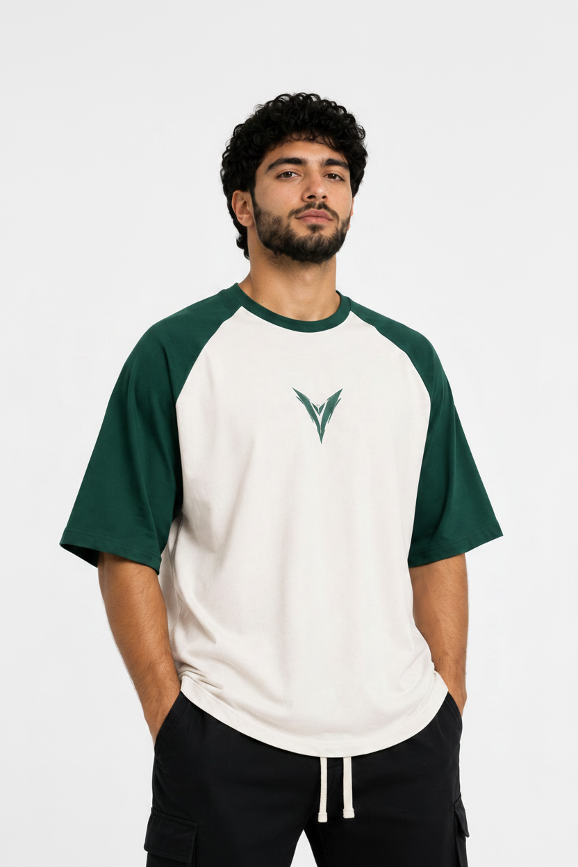 BOLD RAGLAN TEE