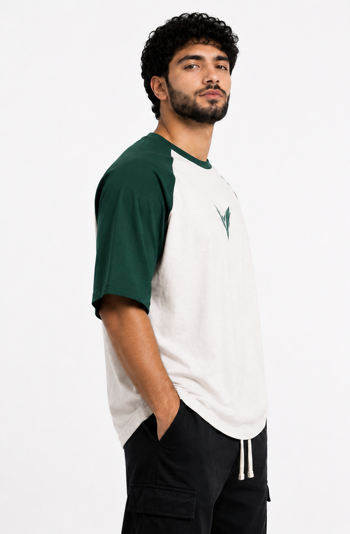 BOLD RAGLAN TEE
